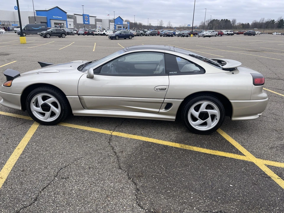 1992 Dodge Stealth - Image 23 of 31