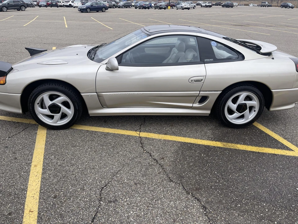 1992 Dodge Stealth - Image 25 of 31