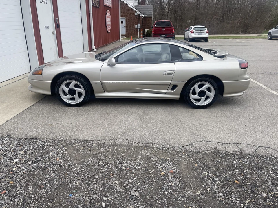 1992 Dodge Stealth - Image 4 of 31