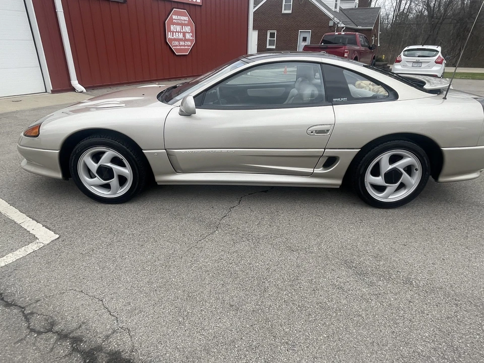 1992 Dodge Stealth - Image 6 of 31