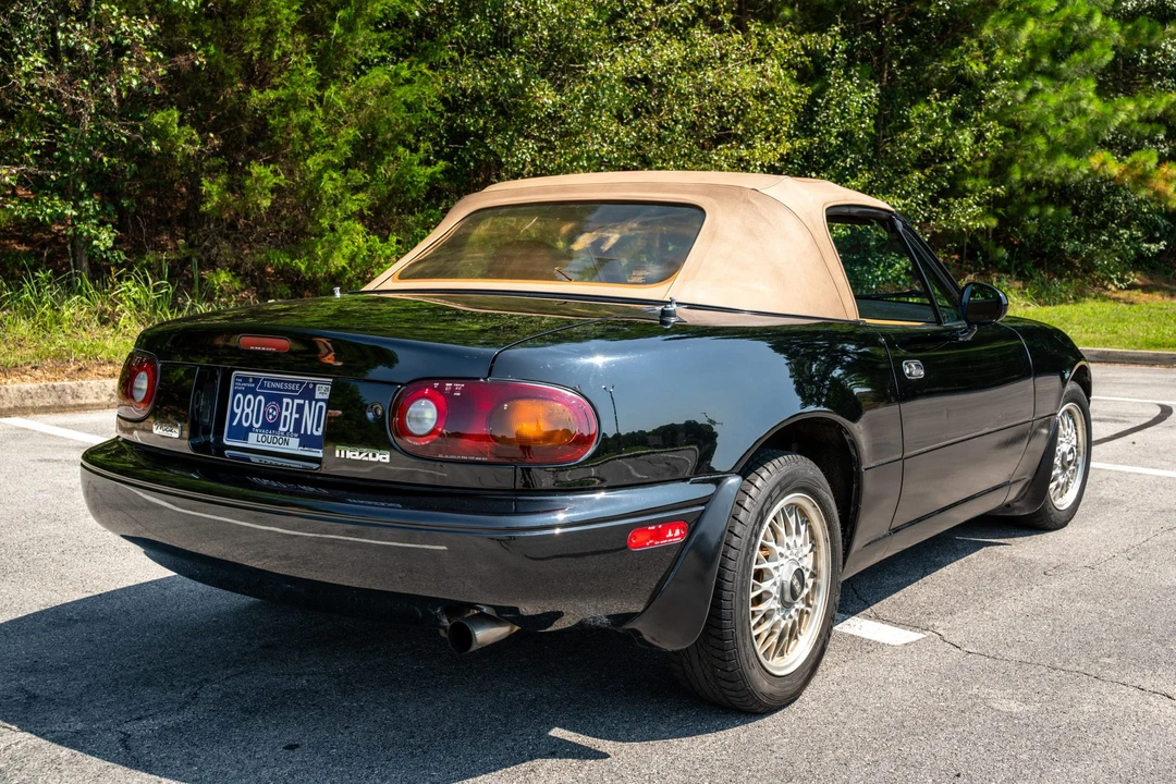 1992 Mazda NA MX-5 Miata - Image 13 of 31
