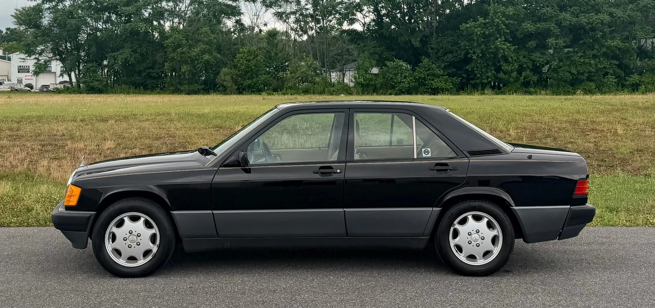 1992 Mercedes-Benz 190E - Image 27 of 31