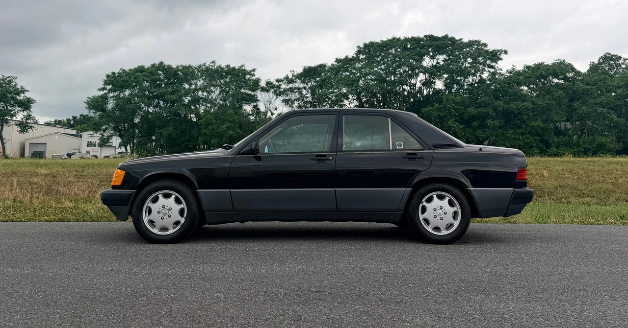 1992 Mercedes-Benz 190E - Image 28 of 31
