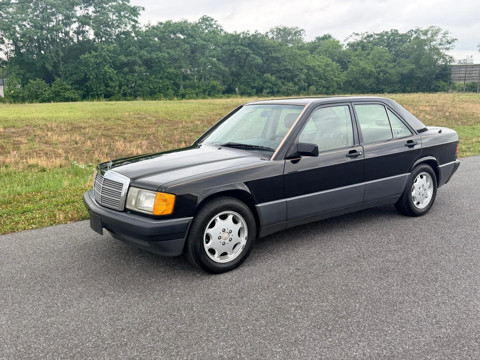 1992 Mercedes-Benz 190E - Image 3 of 31