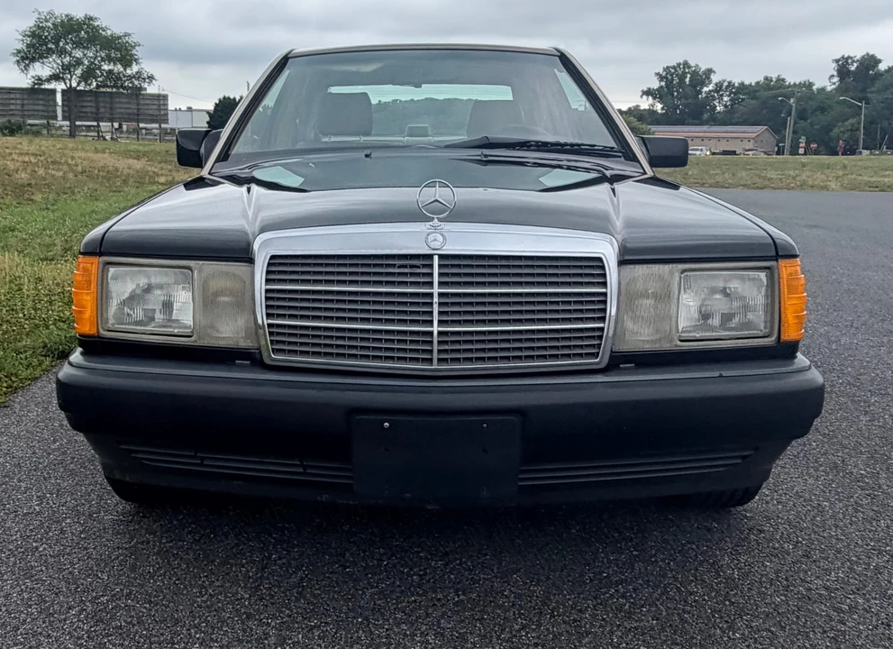 1992 Mercedes-Benz 190E - Image 11 of 31