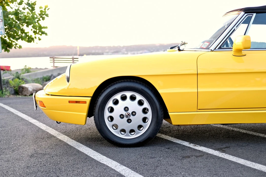 1993 Alfa Romeo Series 4 - Image 18 of 31