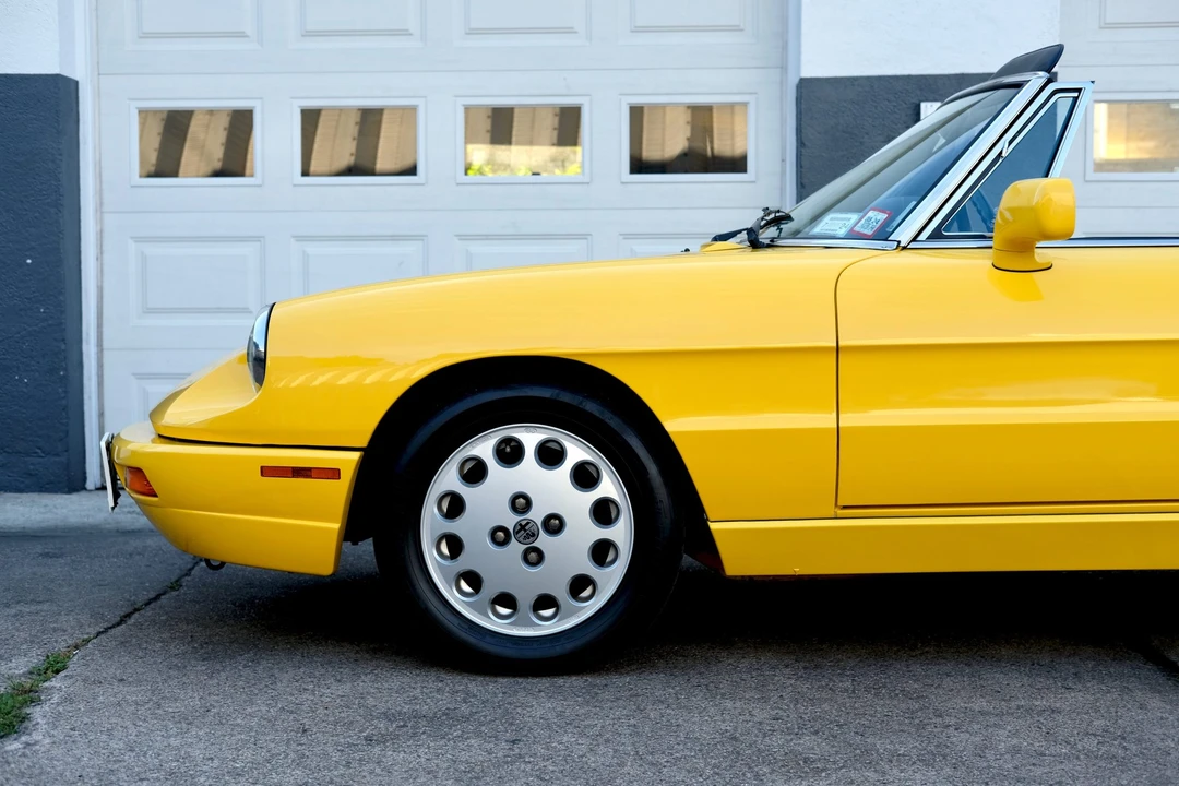 1993 Alfa Romeo Series 4 - Image 17 of 31