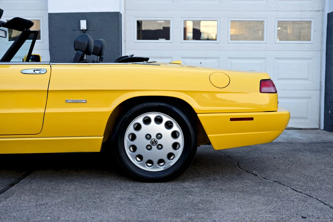 1993 Alfa Romeo Series 4 - Image 20 of 31