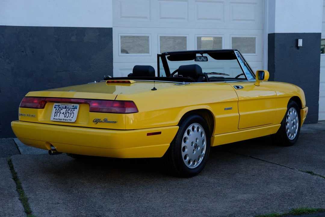 1993 Alfa Romeo Series 4 - Image 8 of 31