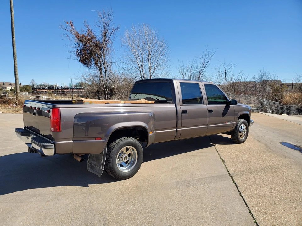 1993 GMC Sierra 1st Gen - Image 8 of 31