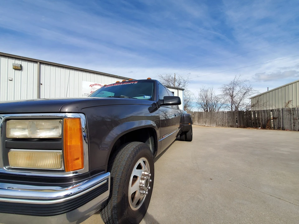 1993 GMC Sierra 1st Gen - Image 14 of 31