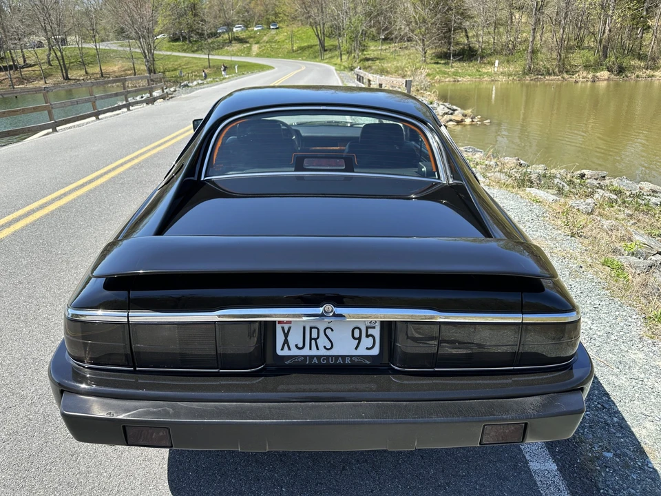 1993 Jaguar XJ-S TWR - Image 12 of 31