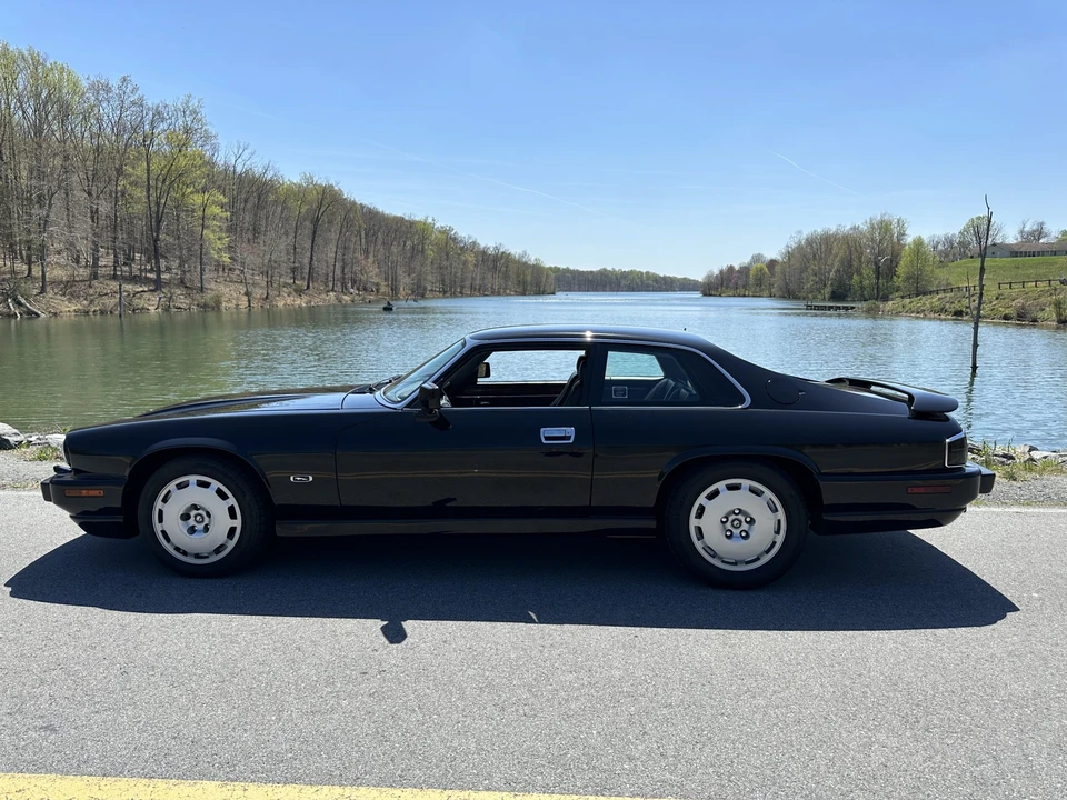 1993 Jaguar XJ-S TWR - Image 5 of 31