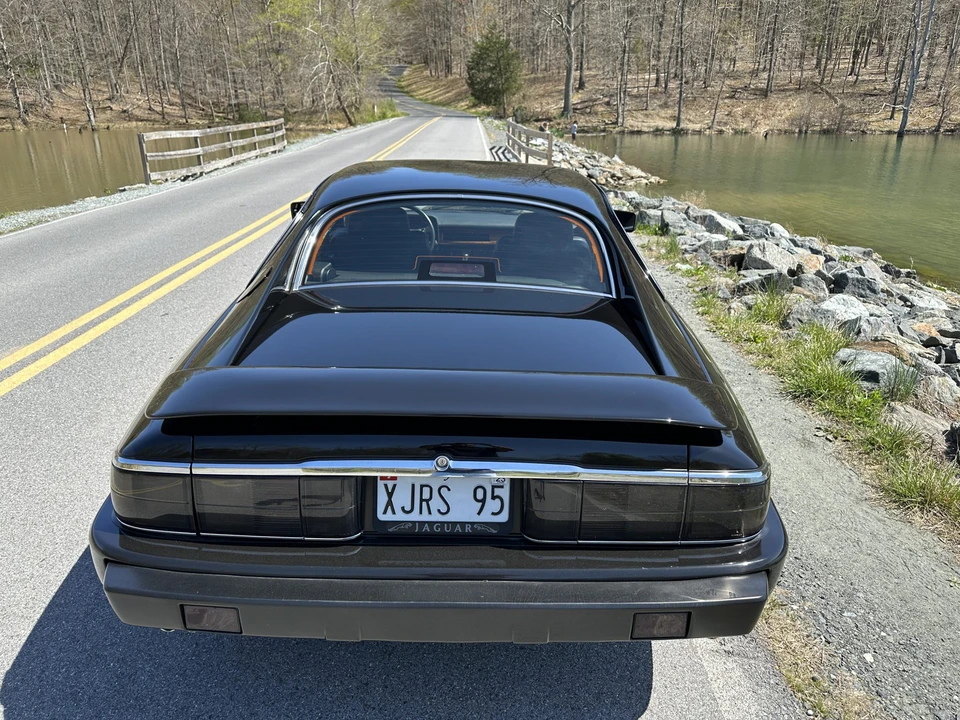 1993 Jaguar XJ-S TWR - Image 11 of 31