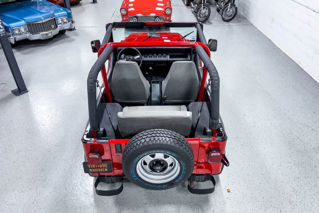 1993 Jeep YJ Wrangler - Image 6 of 31
