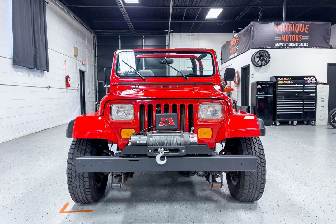 1993 Jeep YJ Wrangler - Image 12 of 31
