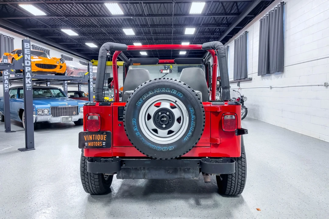 1993 Jeep YJ Wrangler - Image 7 of 31
