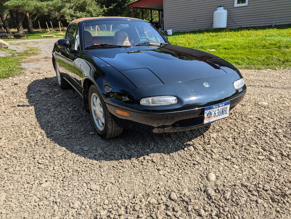 1993 Mazda NA MX-5 Miata - Image 8 of 31