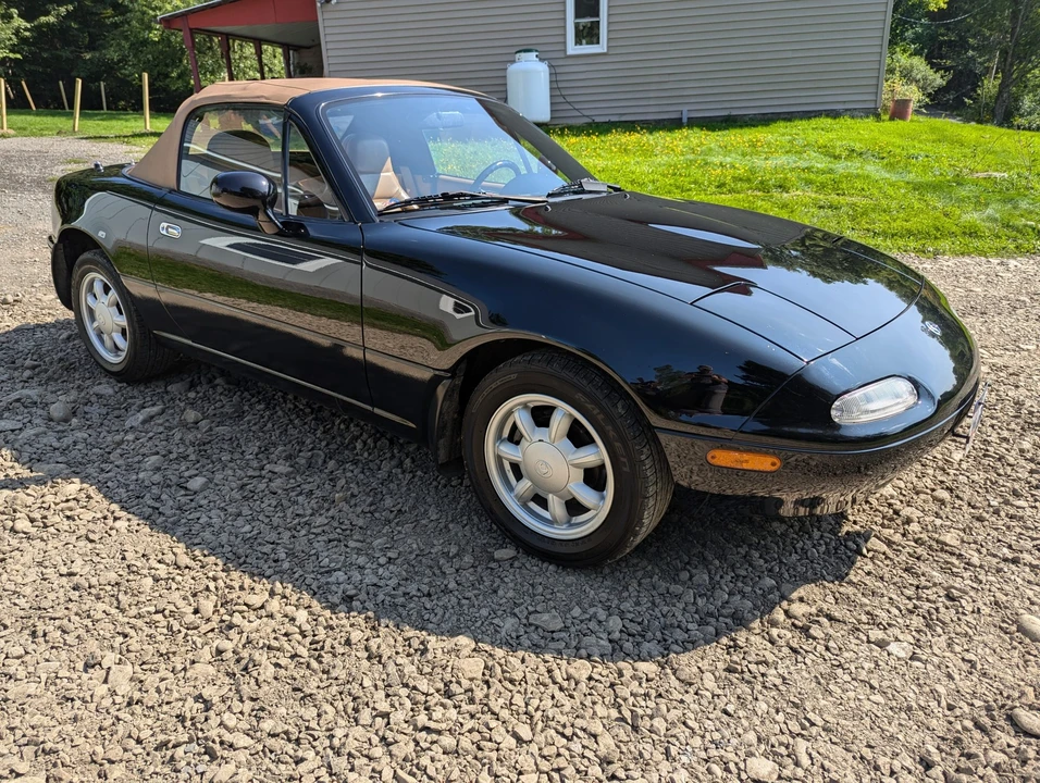1993 Mazda NA MX-5 Miata - Image 9 of 31