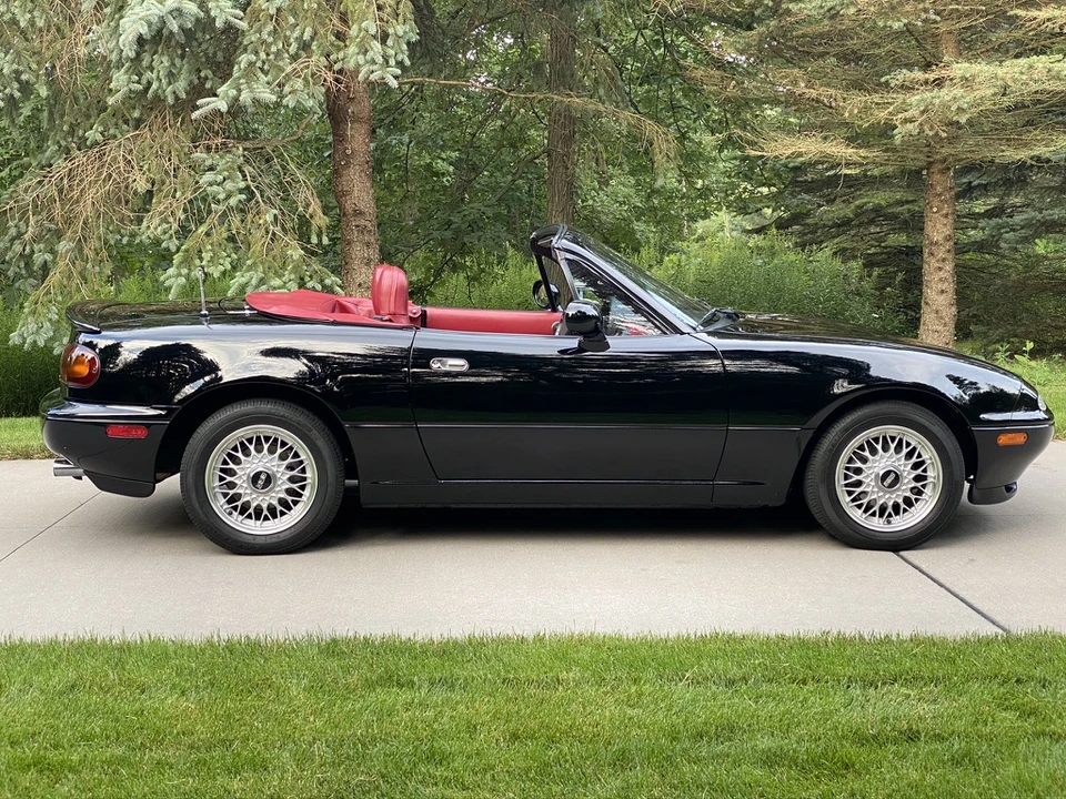 1993 Mazda NA MX-5 Miata - Image 8 of 31