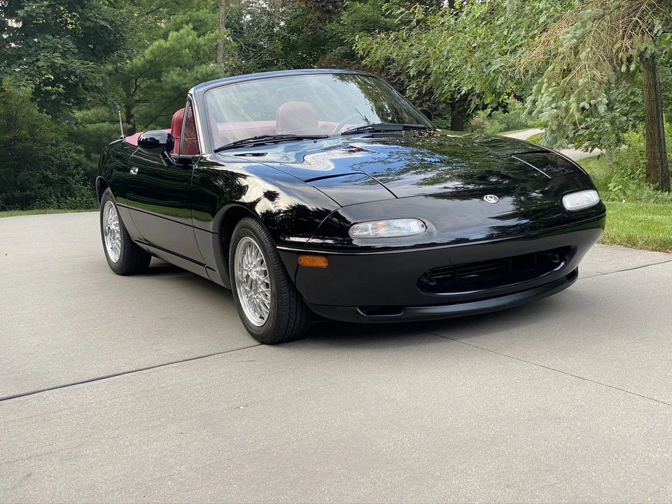 1993 Mazda NA MX-5 Miata - Image 9 of 31
