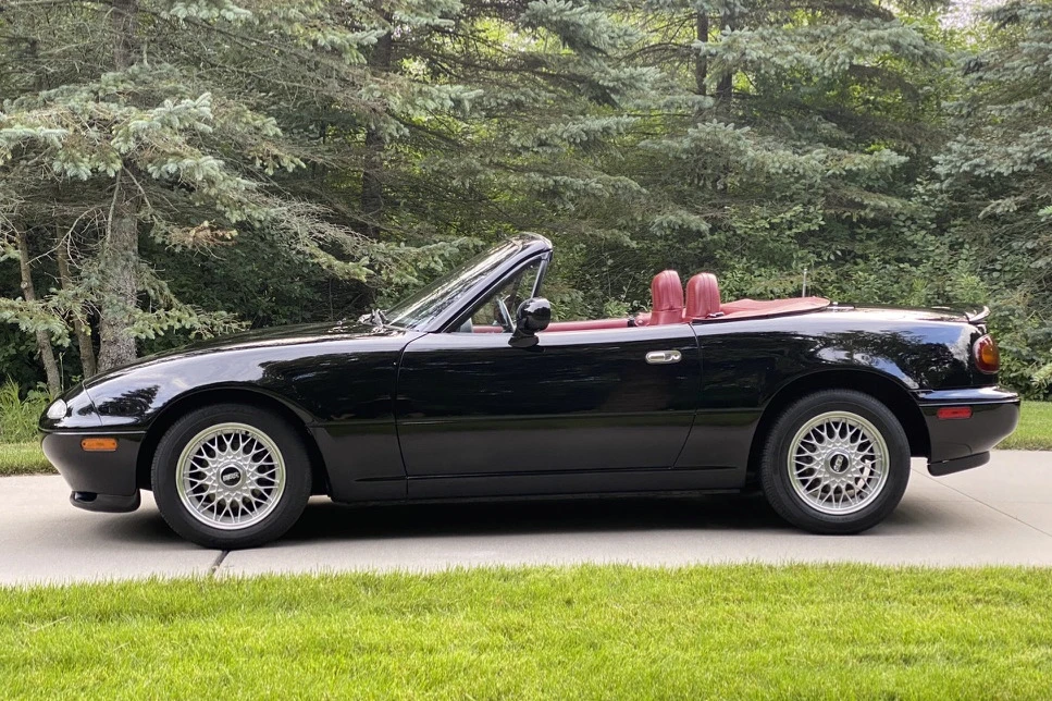 1993 Mazda NA MX-5 Miata - Image 4 of 31