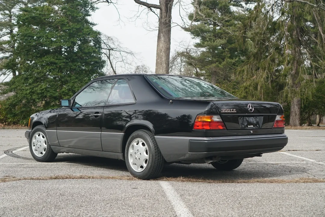 1993 Mercedes-Benz W124 E-Class - Image 6 of 6