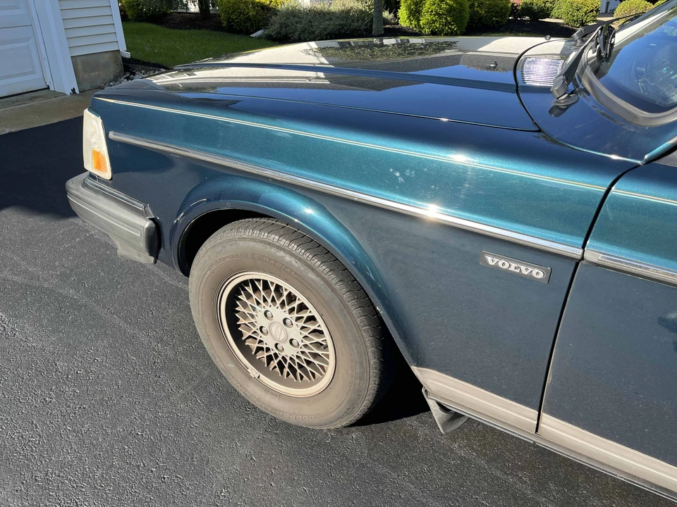 1993 Volvo 245 - Image 12 of 31