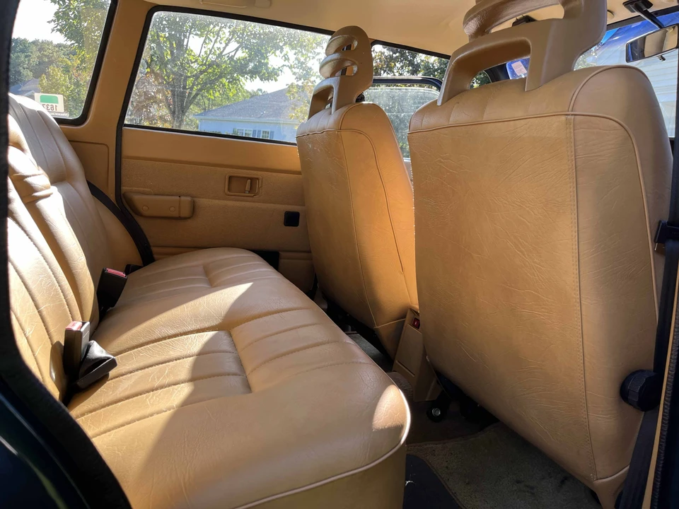 1993 Volvo 245 - Image 20 of 31