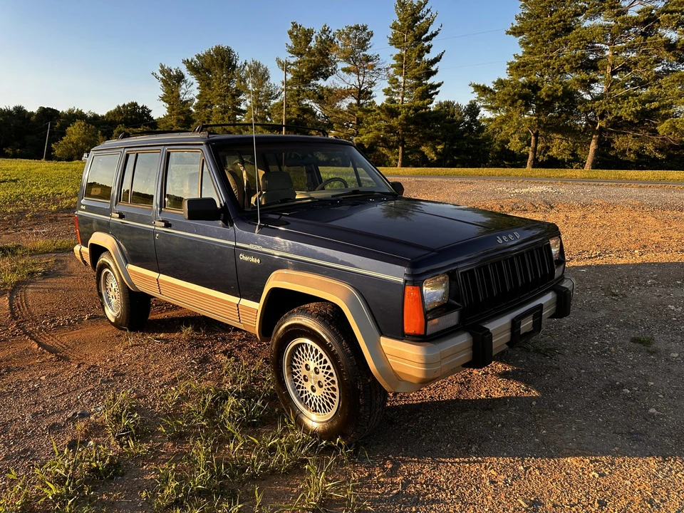 1994 Jeep XJ Cherokee - Image 16 of 31