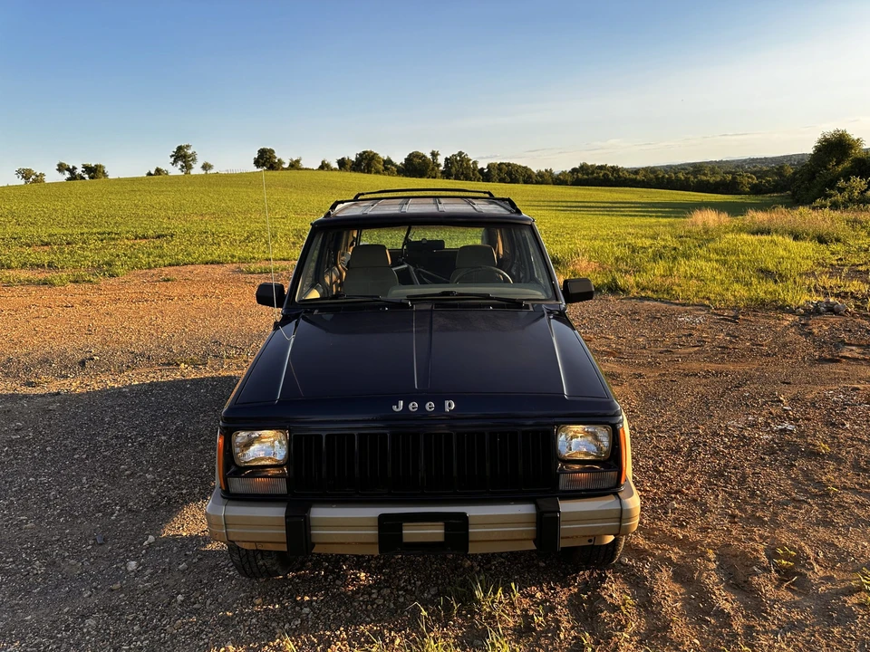 1994 Jeep XJ Cherokee - Image 15 of 31