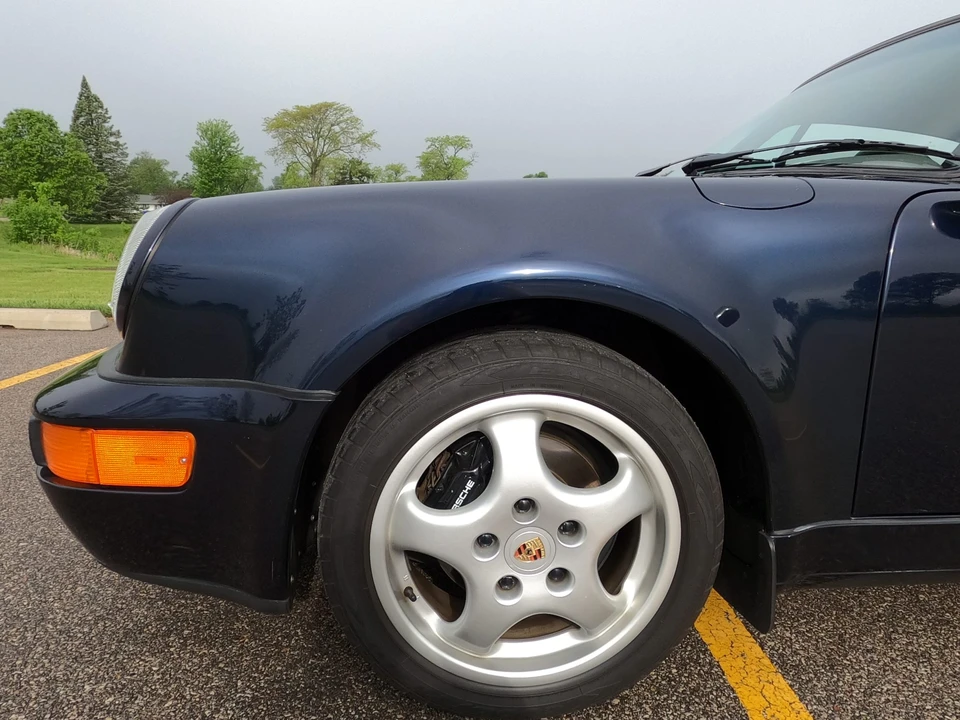 1994 Porsche 964 Carrera 4 - Image 9 of 31