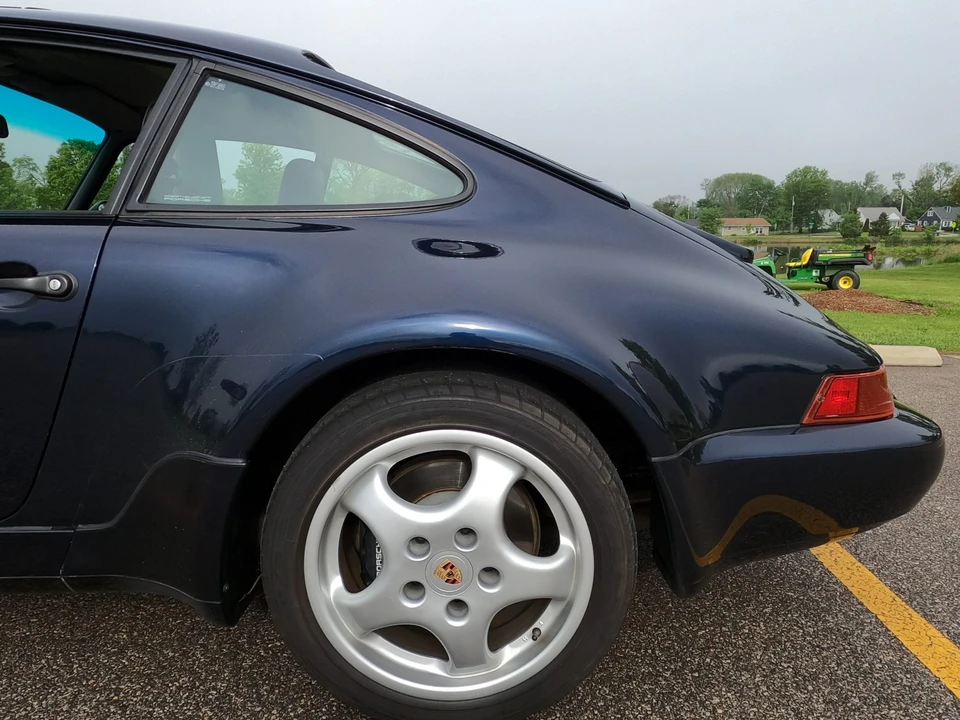 1994 Porsche 964 Carrera 4 - Image 12 of 31