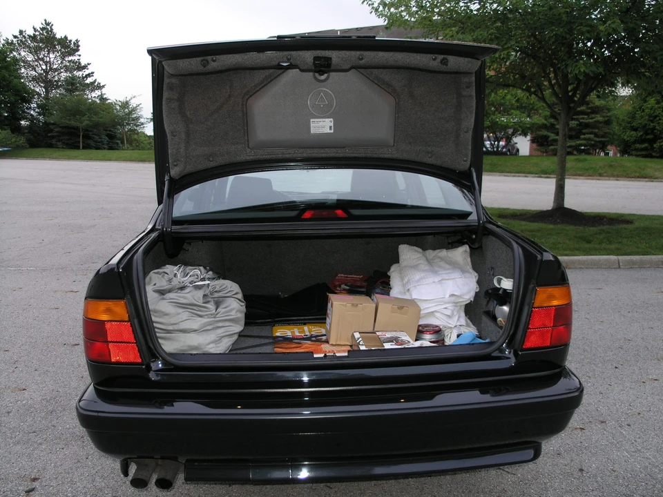 1995 BMW E34 5 Series - Image 11 of 31