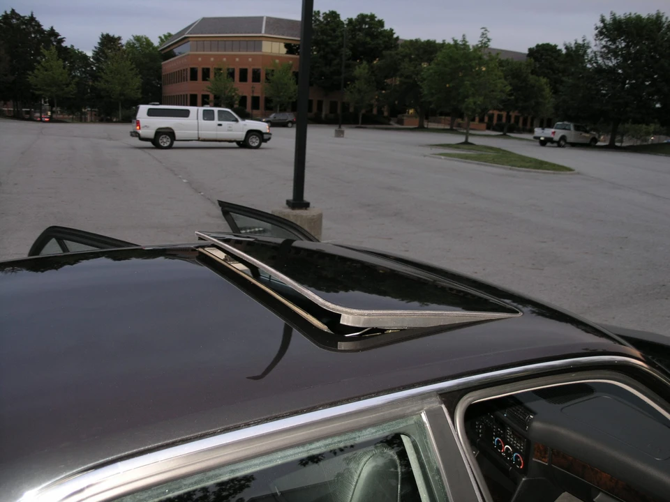 1995 BMW E34 5 Series - Image 21 of 31