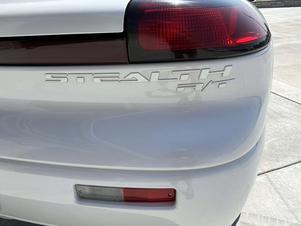1995 Dodge Stealth - Image 23 of 31