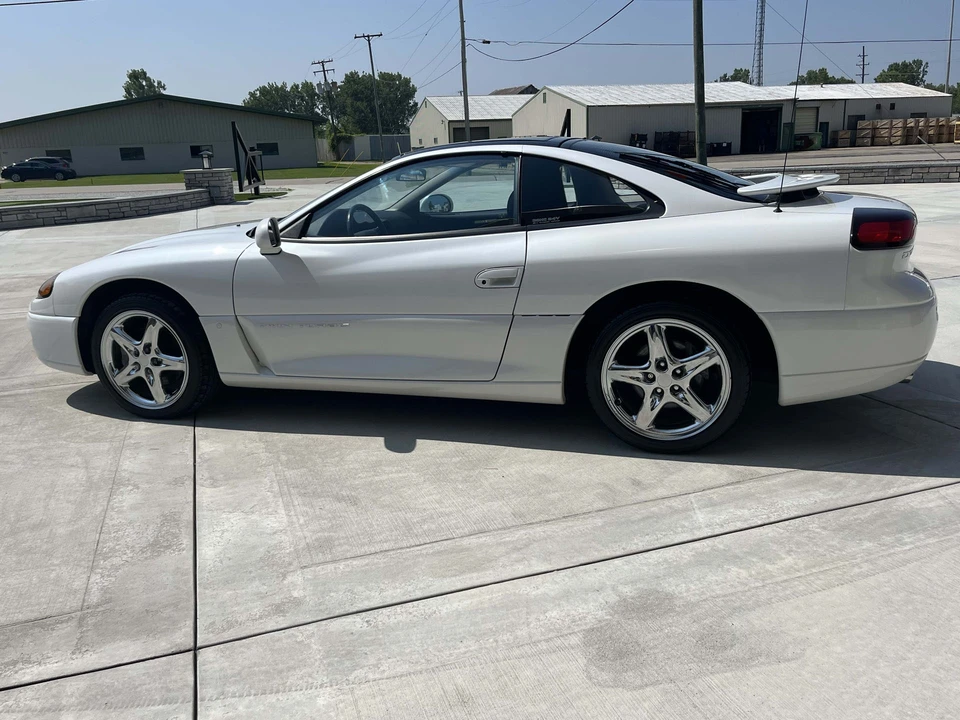 1995 Dodge Stealth - Image 5 of 31