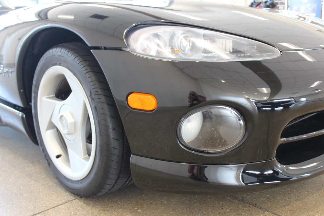 1995 Dodge Viper 1st Gen - Image 22 of 31