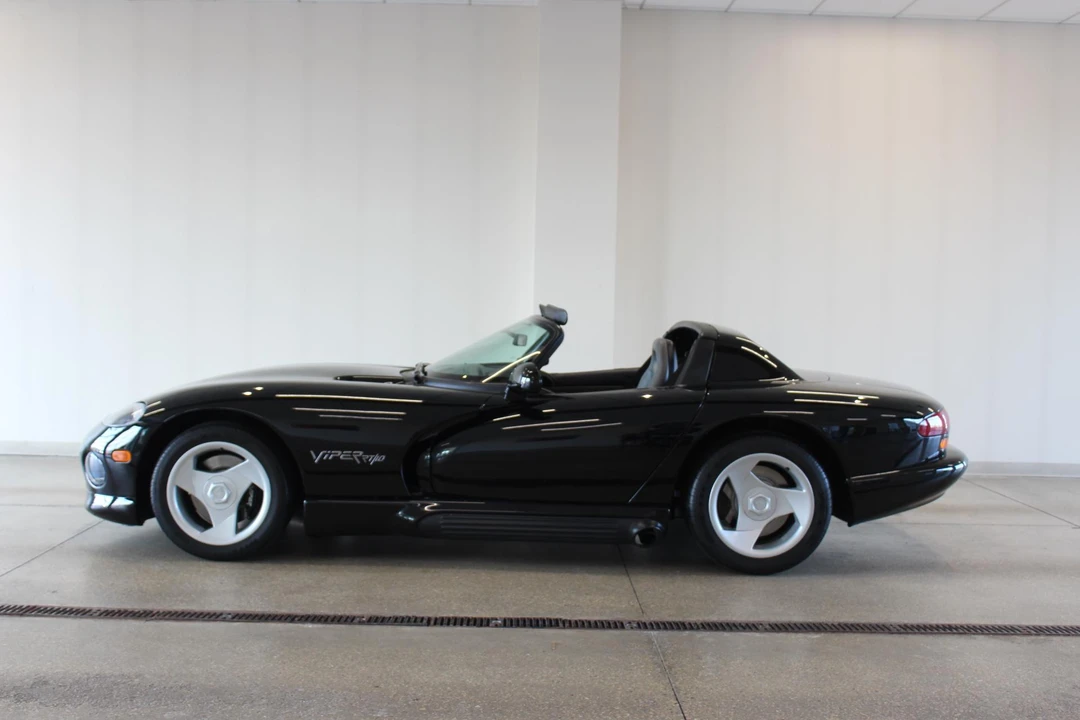 1995 Dodge Viper 1st Gen - Image 12 of 31