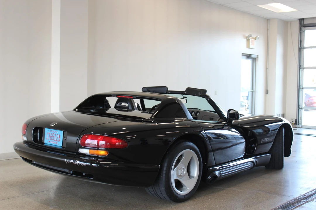 1995 Dodge Viper 1st Gen - Image 8 of 31