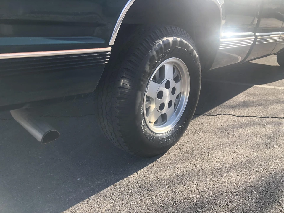 1995 GMC Sierra 1st Gen - Image 29 of 31