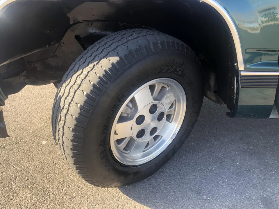 1995 GMC Sierra 1st Gen - Image 31 of 31