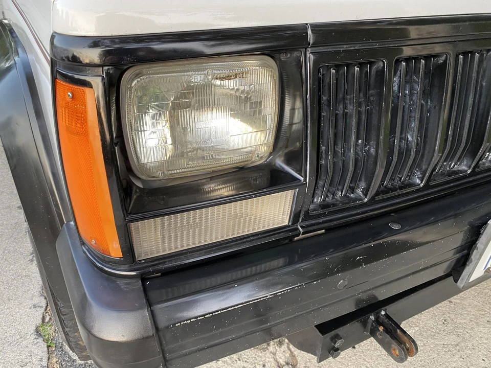 1995 Jeep XJ Cherokee - Image 25 of 31