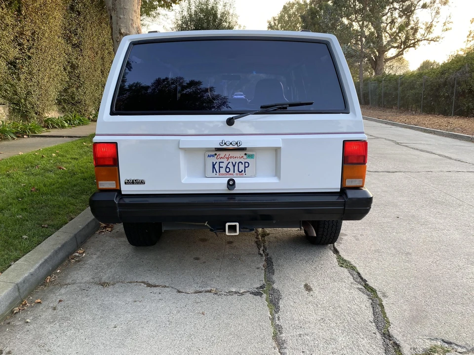 1995 Jeep XJ Cherokee - Image 16 of 31