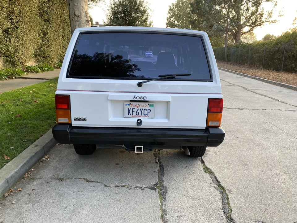 1995 Jeep XJ Cherokee - Image 15 of 31