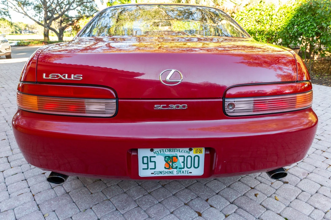 1995 Lexus SC400 - Image 11 of 31