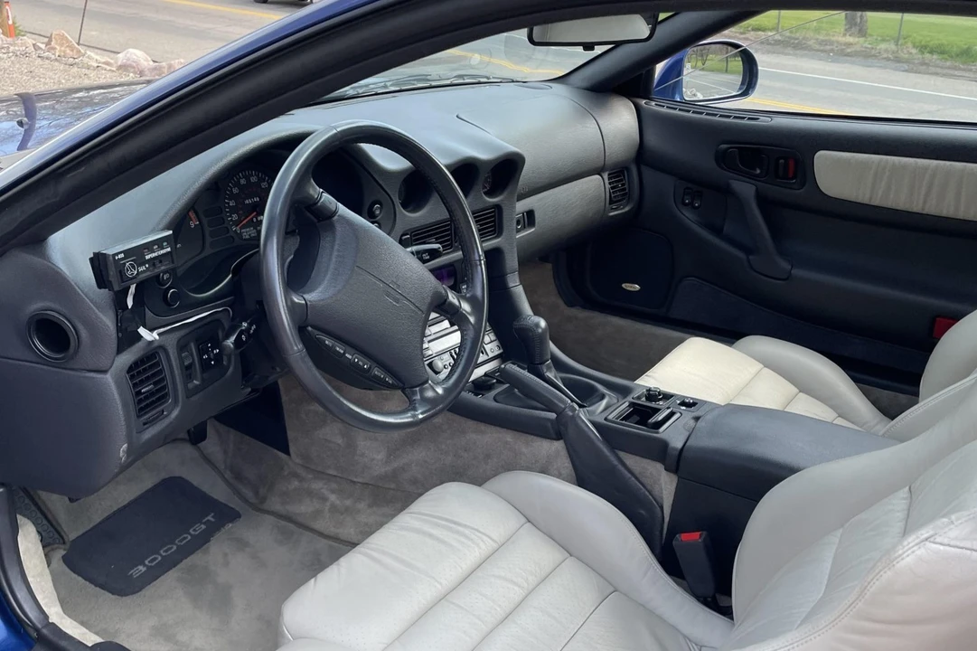 1995 Mitsubishi 3000GT Series 2 - Image 25 of 31