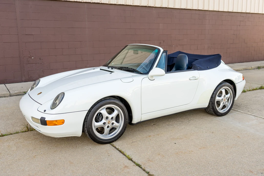 1995 Porsche 993 Carrera - Image 10 of 31