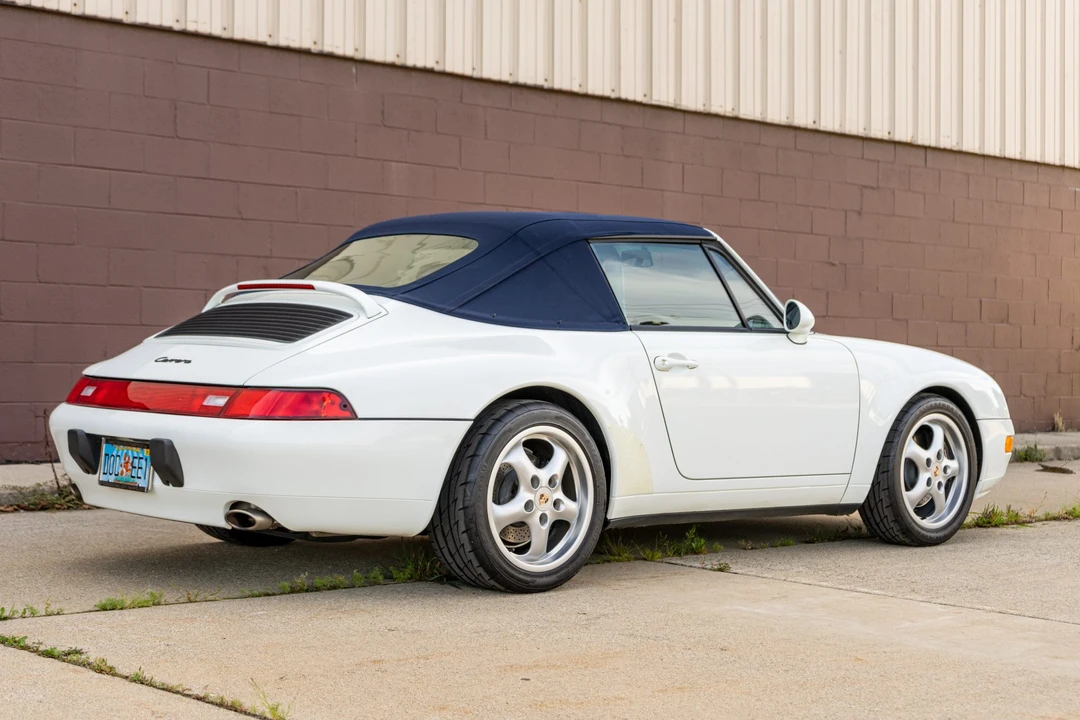 1995 Porsche 993 Carrera - Image 6 of 31