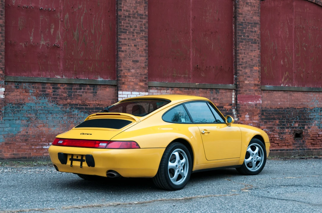 1995 Porsche 993 Carrera - Image 6 of 31